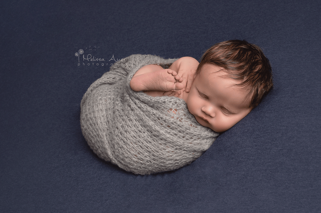 Gorgeous Hand Knit Wraps - Hand Knit Stretch Wraps - Stretchy Wraps - Stretch Knit Wraps - Newborn Photo Props Canada - Tiny Tot Prop Shop - Photography Props - Photo Props - Canadian Photography Props - Vancouver Island