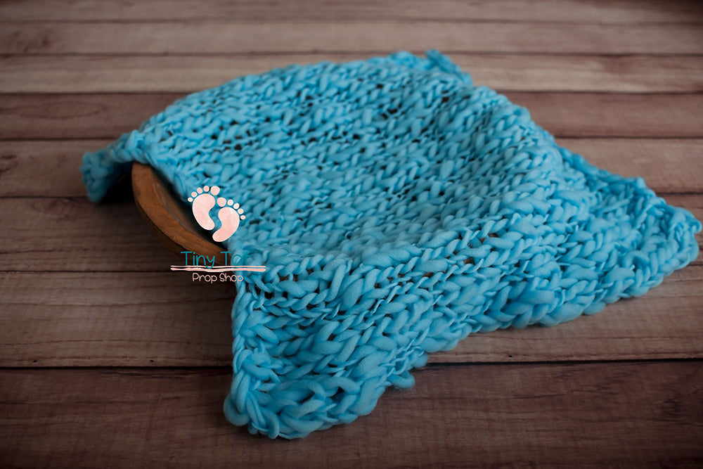 Chunky Knit Bump Blankets - Chunky Knit Layers - Newborn Photo Props - Shop for Newborn Photo Props Online - Tiny Tot Prop Shop - Canadian Photography Props - Vancouver Island